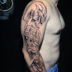 Tatuagem Samurai no braço estilo moderno