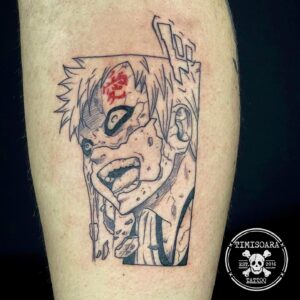 Tatuagem do Gaara com retrato detalhado no braço